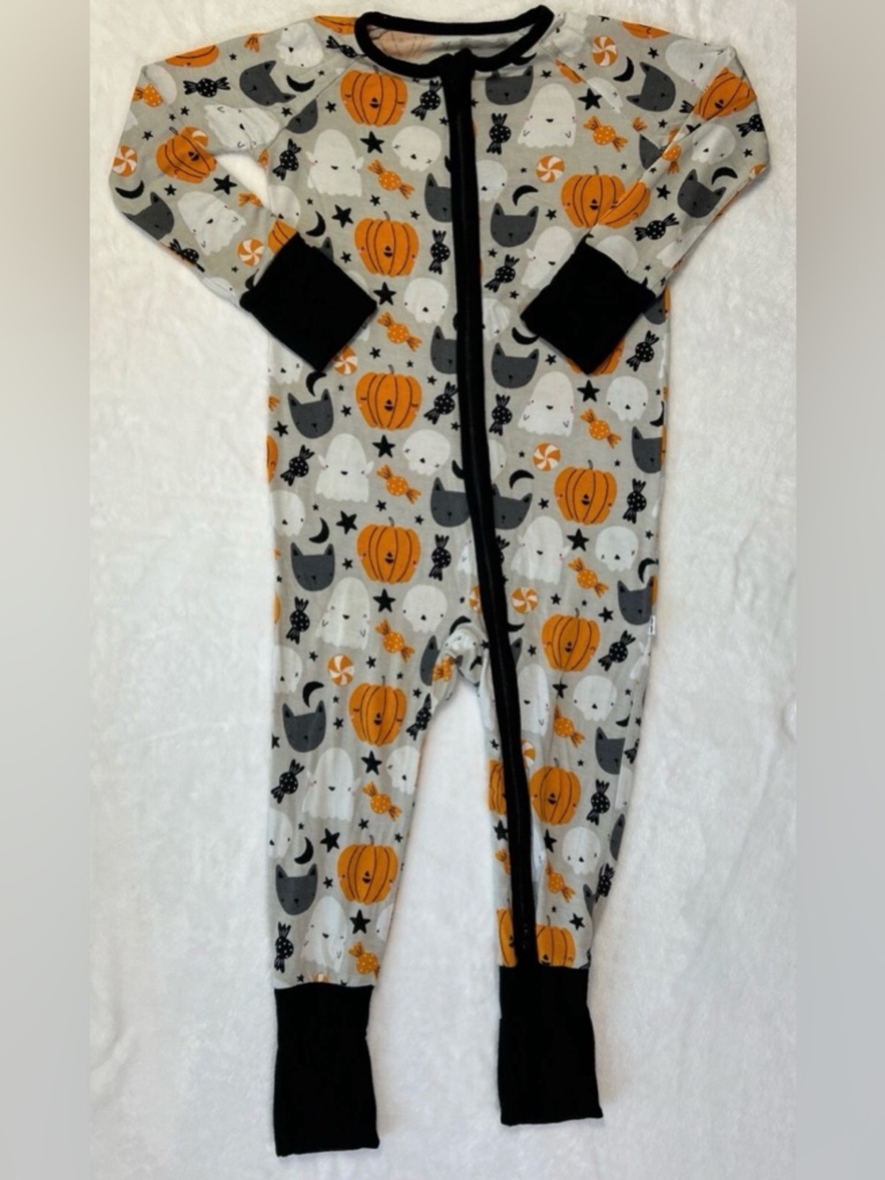 Little Sleepies Boo Crew Halloween 12-18 Months Zippy Ghosts Black Cats Pumpkins